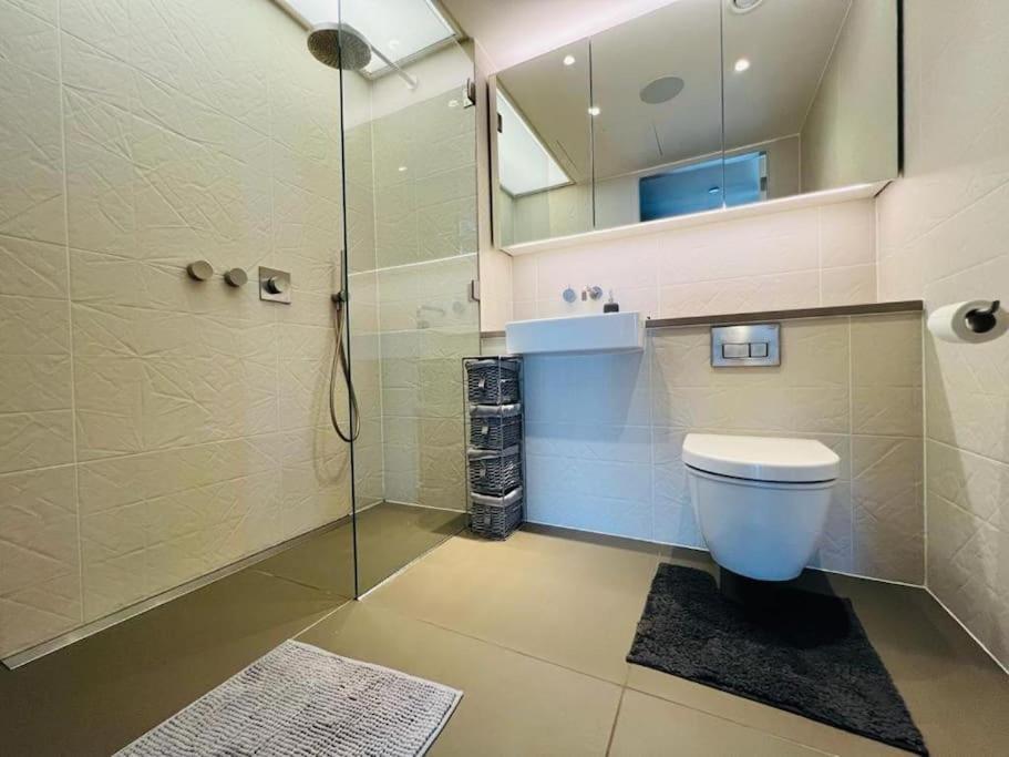 New Manhattan Loft Gardens Stratford London Bagian luar foto